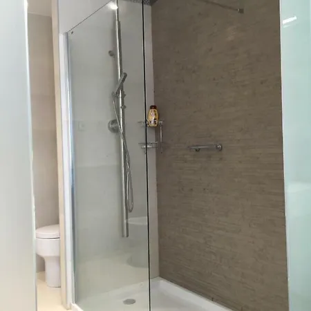 The Waves, Luxurious 5*, Wifi, Olympic Pool *